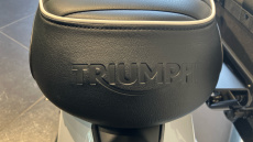 Triumph Bonneville T120 Diamond